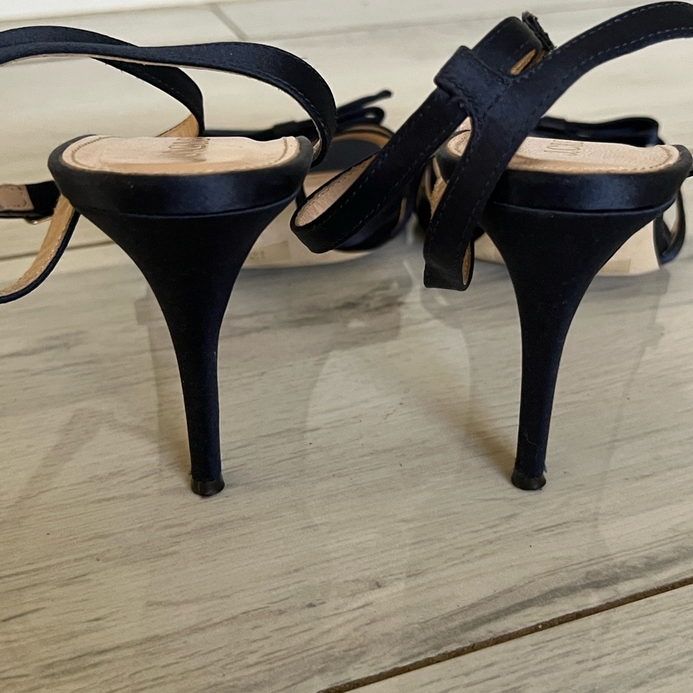 J Crew Navy Blue Satin Bow  Open Toe Anckel Straps Heels 7.5 - Picture 10 of 12